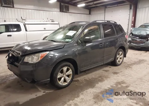 2016 Subaru Forester 2.5I Premium z USA, uszkodzony, nr VIN JF2SJADC6GH495642